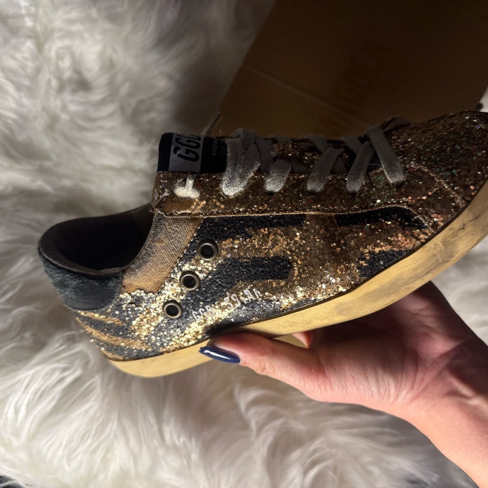 Golden Goose Superstar Gold and Black Glitter Sneakers size 35!